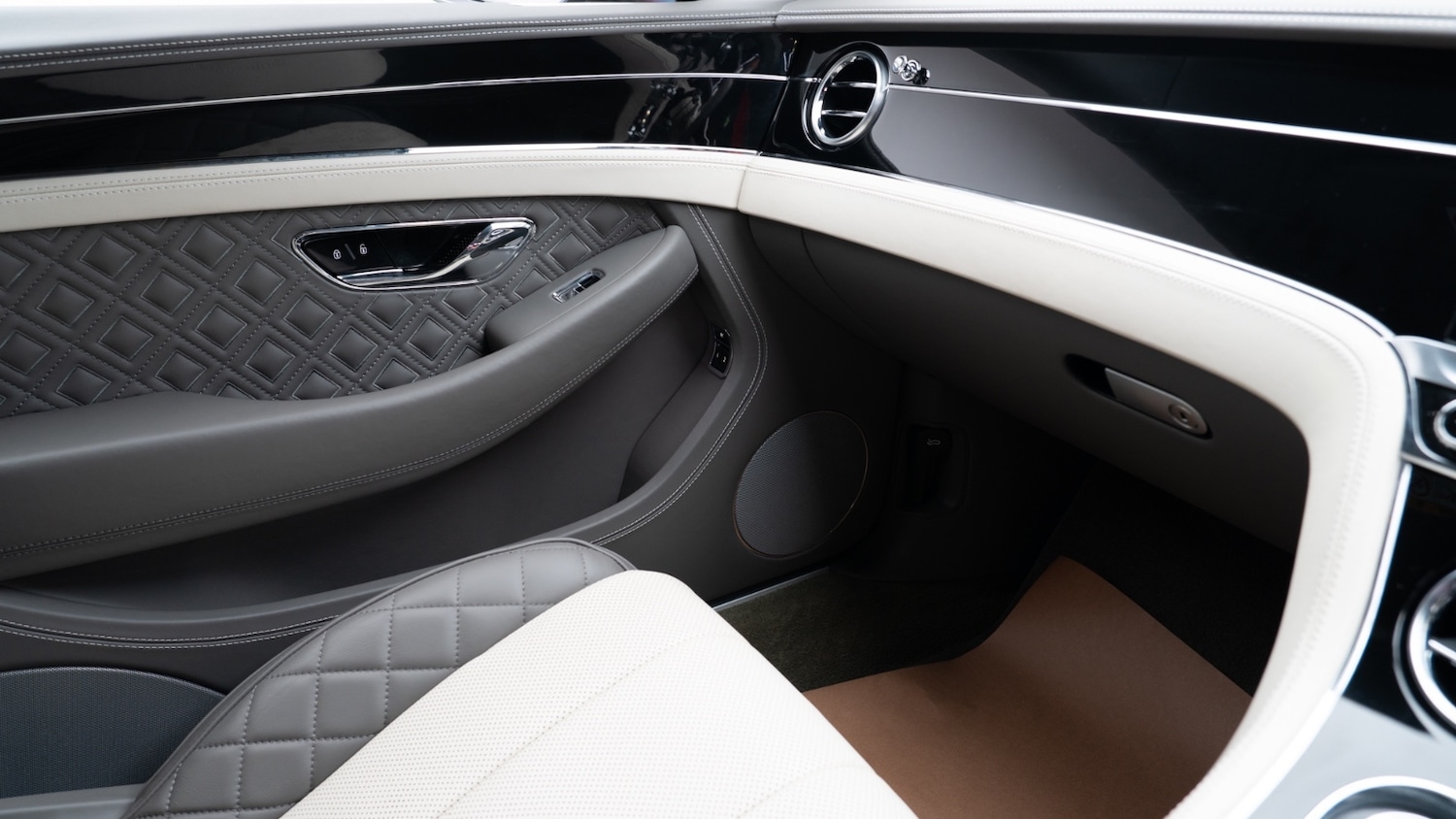 Used Bentley Continental 2020 for sale - 77795126: Photo 29