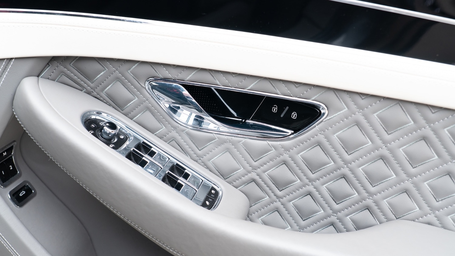 Used Bentley Continental 2020 for sale - 77795126: Photo 31