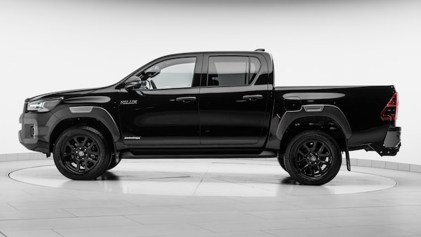 Used Toyota Hilux 2025 for sale - 76289812: Photo 5
