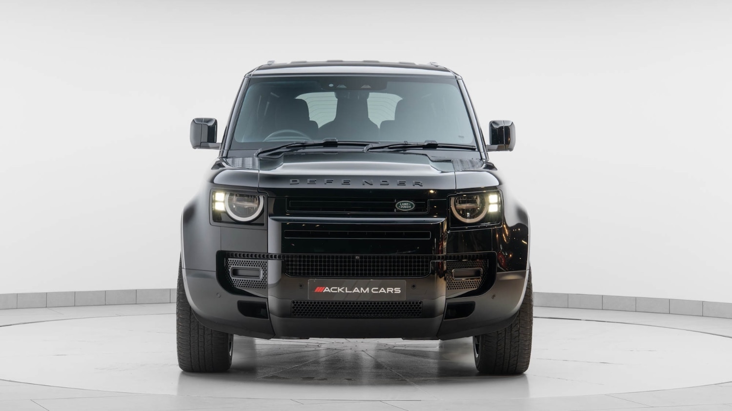 Used Land Rover Defender 2023 for sale - 76104301: Photo 9