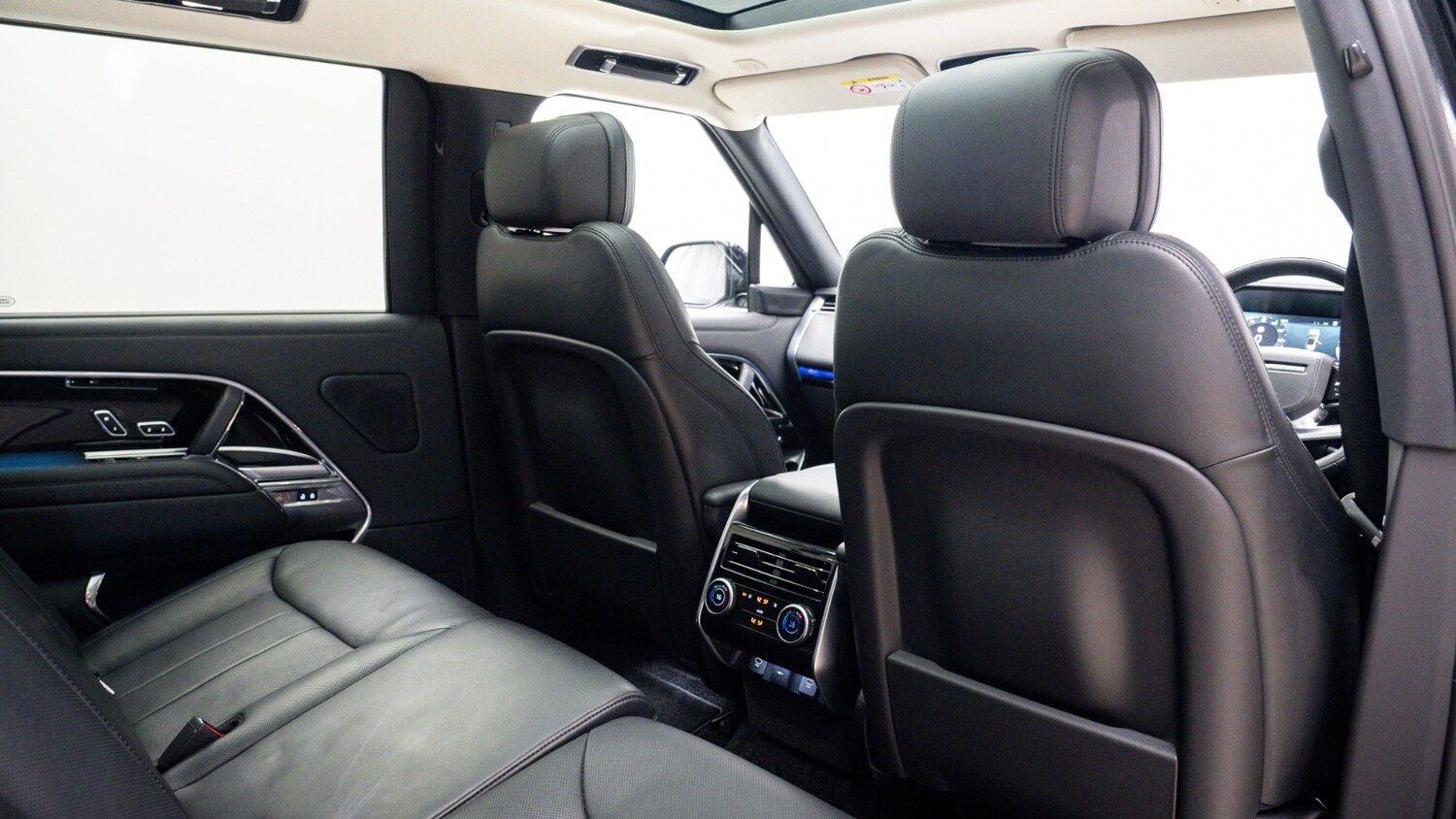 Used Land Rover Range Rover 2024 for sale - 78128938: Photo 11