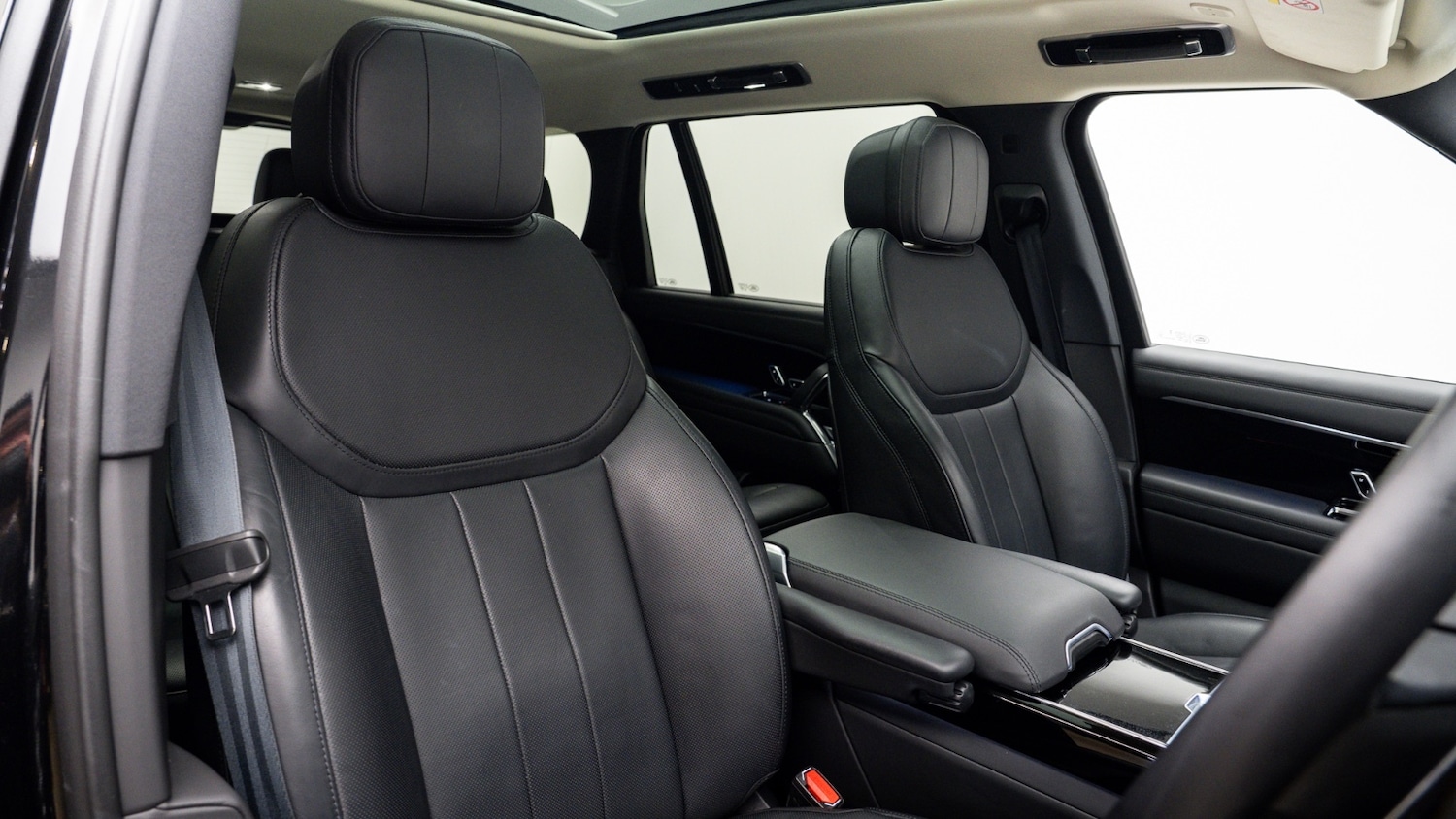 Used Land Rover Range Rover 2024 for sale - 78128938: Photo 3