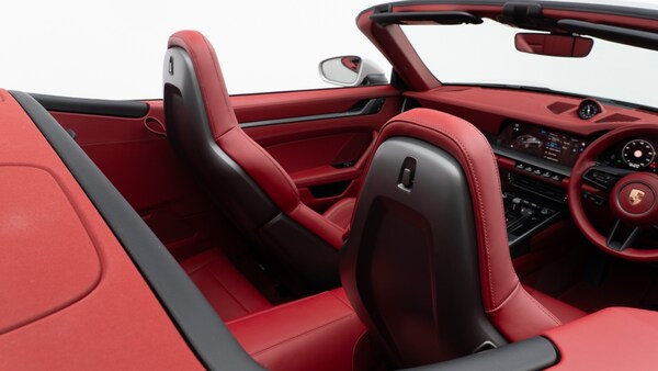 Used Porsche 911 2025 for sale - 75471279: Photo 14