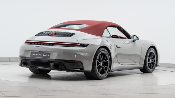 Used Porsche 911 2025 for sale - 75471279: Photo 38
