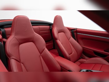 Used Porsche 911 2025 for sale - 75471279: Photo