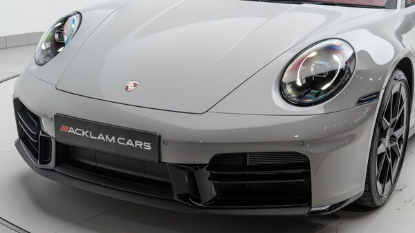 Used Porsche 911 2025 for sale - 75471279: Photo 9