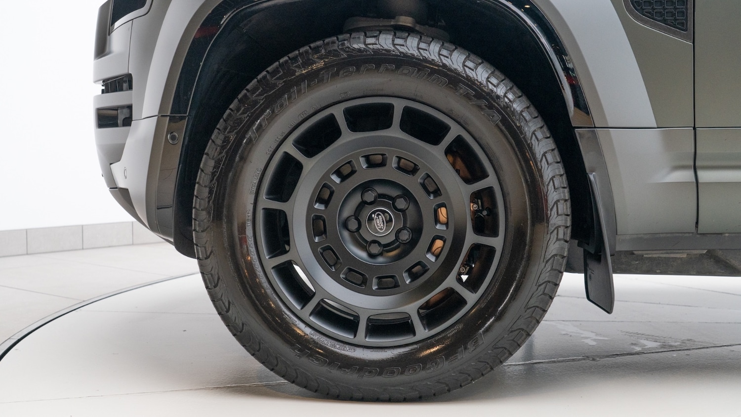 Used Land Rover Defender 2025 for sale - 77778334: Photo 18