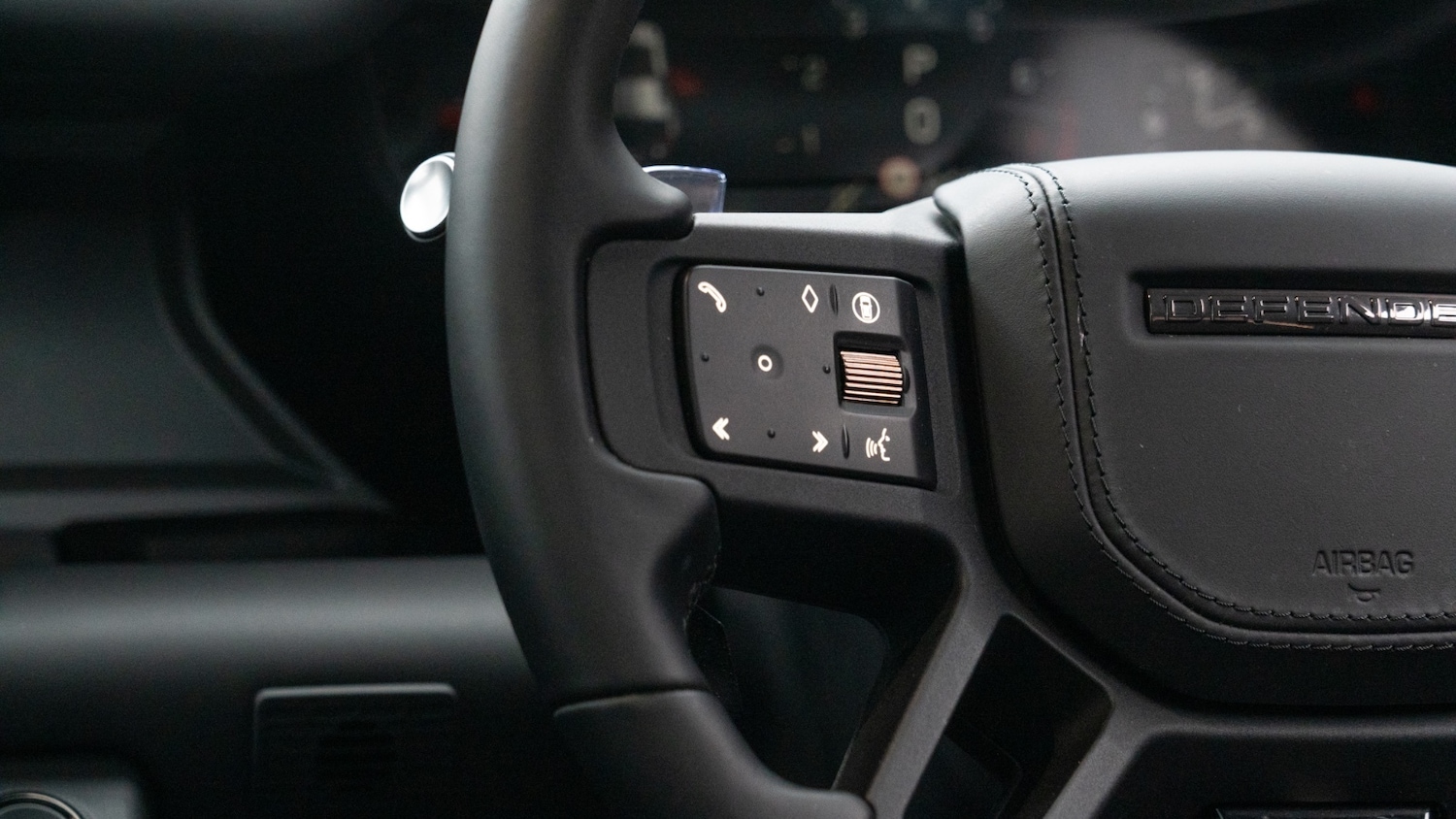 Used Land Rover Defender 2025 for sale - 77778334: Photo 34