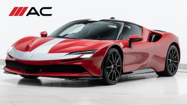 Used Ferrari SF90 Stradale 2021 for sale - 75537310: Photo 1