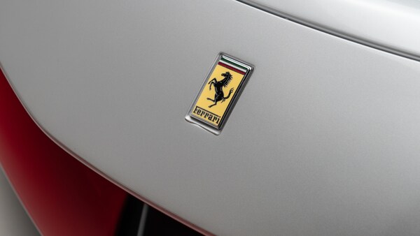 Used Ferrari SF90 Stradale 2021 for sale - 75537310: Photo 25