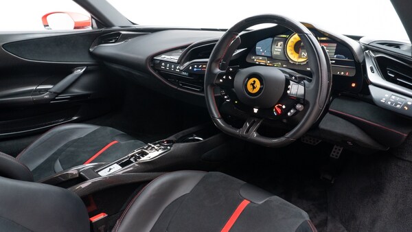 Used Ferrari SF90 Stradale 2021 for sale - 75537310: Photo 3