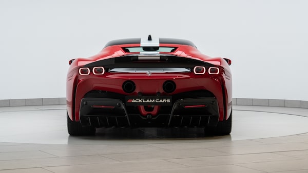 Used Ferrari SF90 Stradale 2021 for sale - 75537310: Photo 6