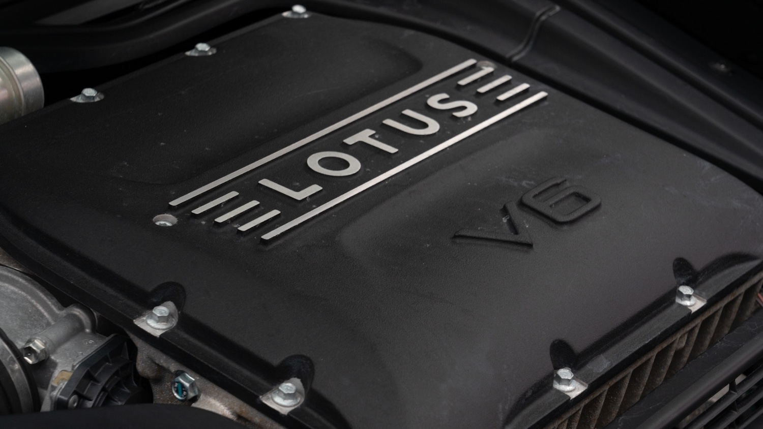 Used Lotus Emira 2024 for sale - 76684168: Photo 13