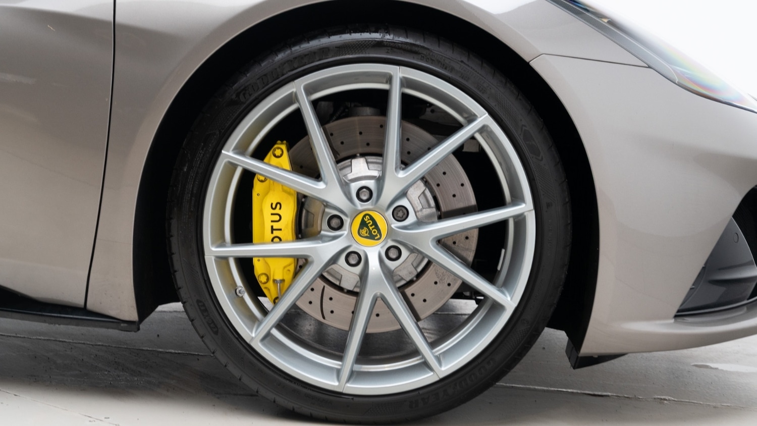 Used Lotus Emira 2024 for sale - 76684168: Photo 28