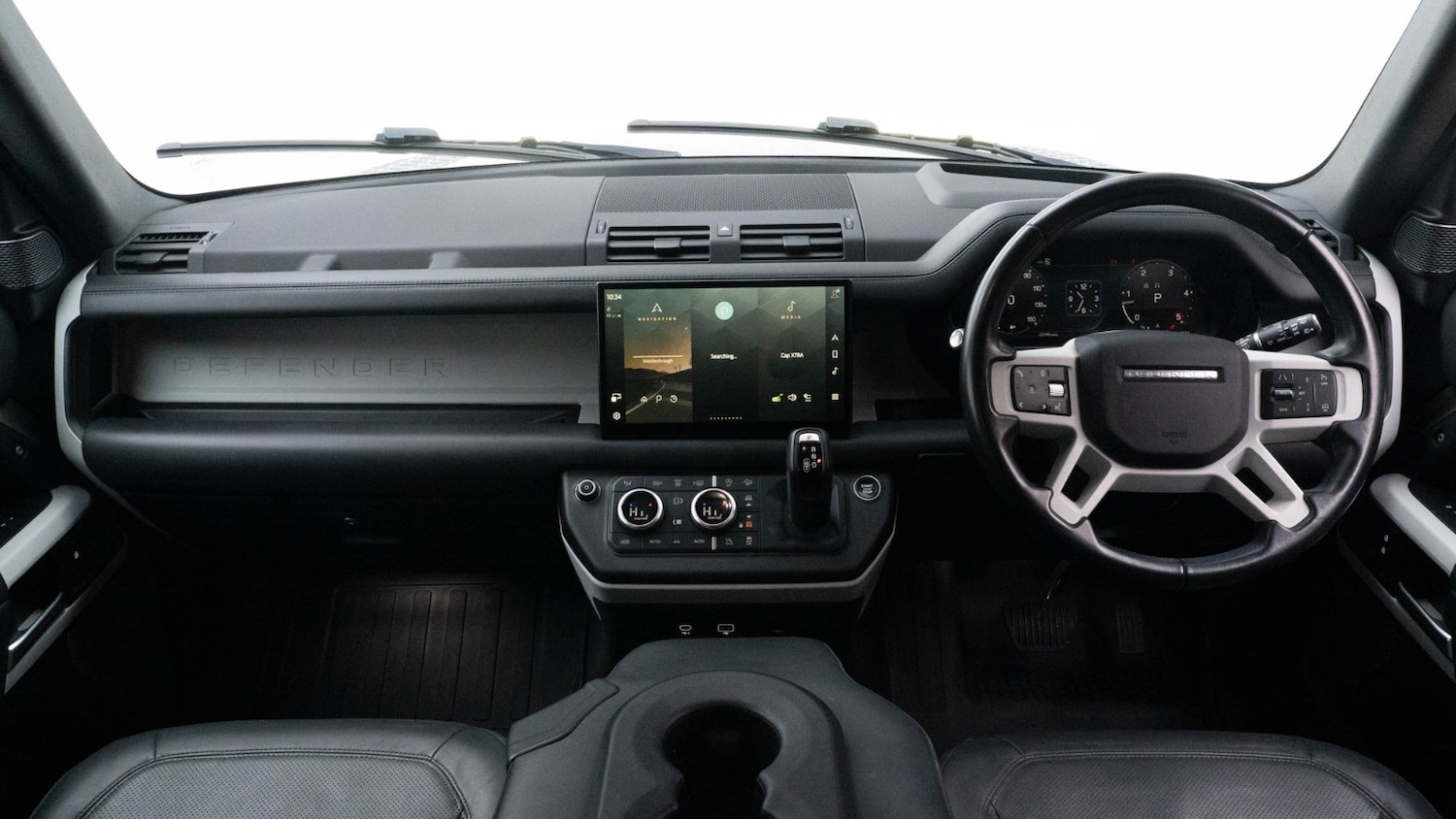 Used Land Rover Defender 2023 for sale - 76589825: Photo 2