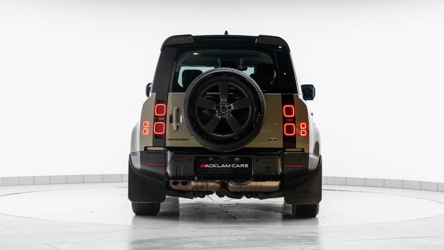 Used Land Rover Defender 2023 for sale - 76589825: Photo 6