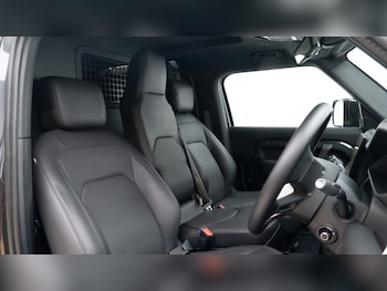 Used Land Rover Defender 2024 for sale - 78512861: Photo
