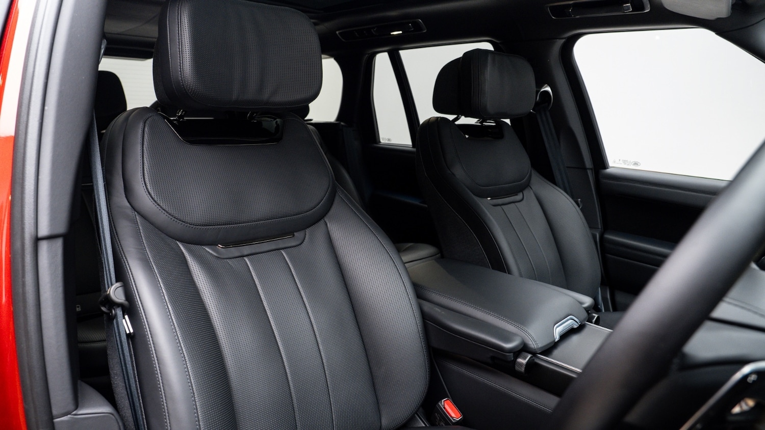 Used Land Rover Range Rover 2025 for sale - 77592169: Photo 3