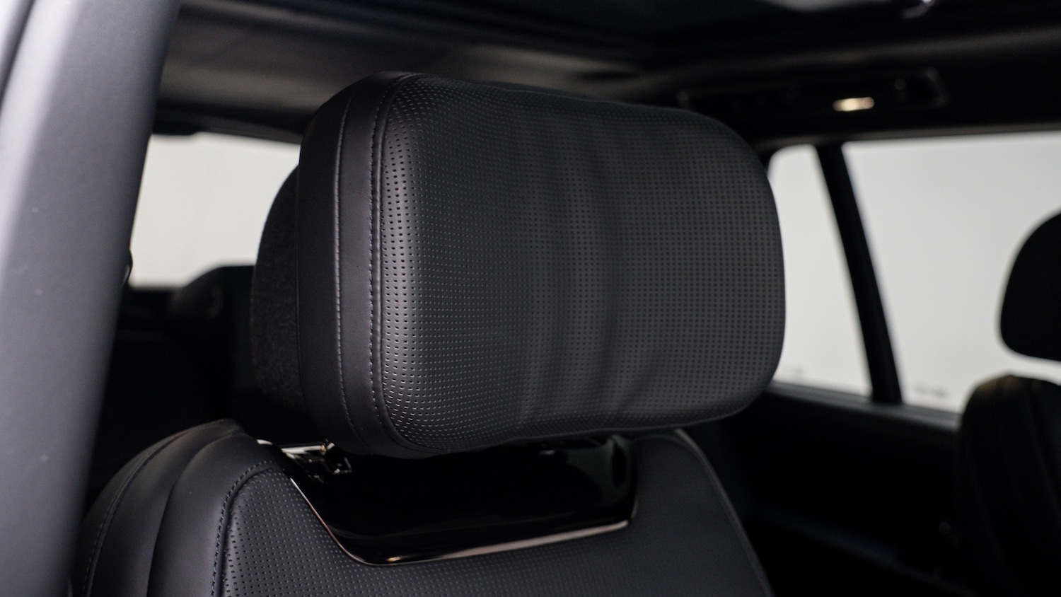 Used Land Rover Range Rover 2025 for sale - 77592169: Photo 40