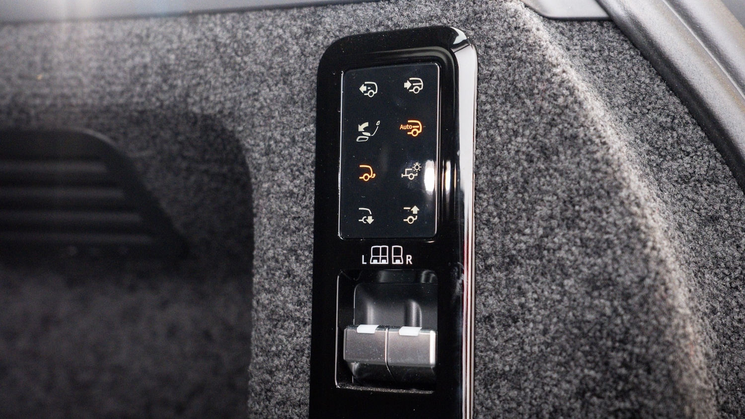 Used Land Rover Range Rover 2025 for sale - 77592169: Photo 9