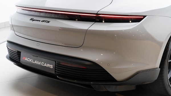 Used Porsche Taycan 2023 for sale - 76203922: Photo 12