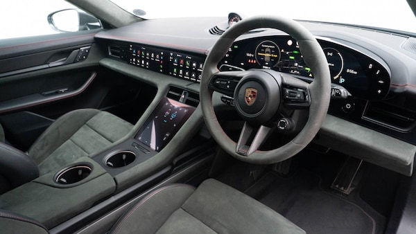 Used Porsche Taycan 2023 for sale - 76203922: Photo 16