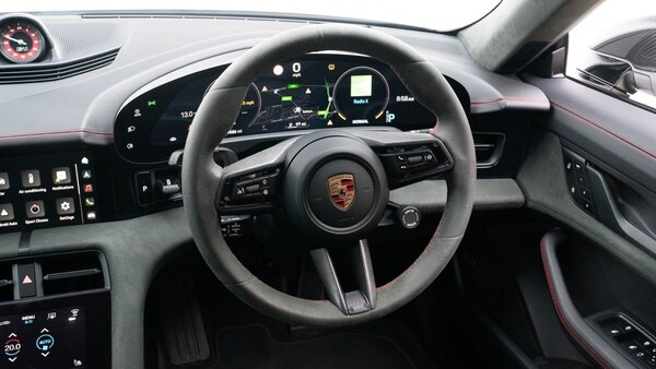 Used Porsche Taycan 2023 for sale - 76203922: Photo 17