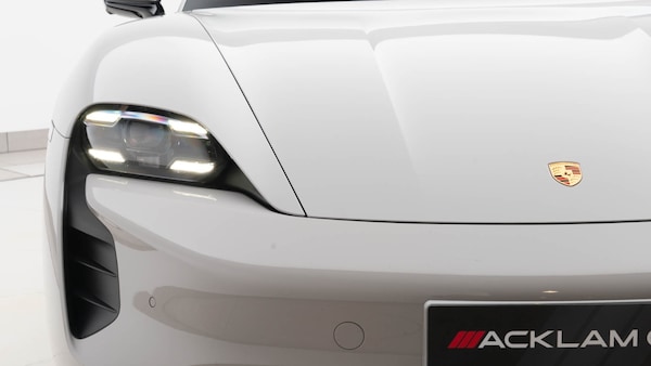 Used Porsche Taycan 2023 for sale - 76203922: Photo 8