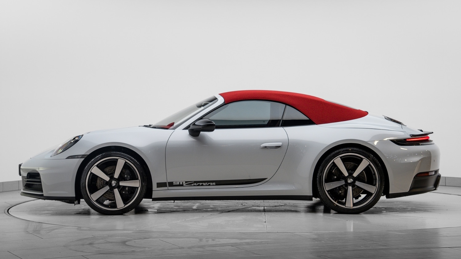 Used Porsche 911 2025 for sale - 76773408: Photo 30