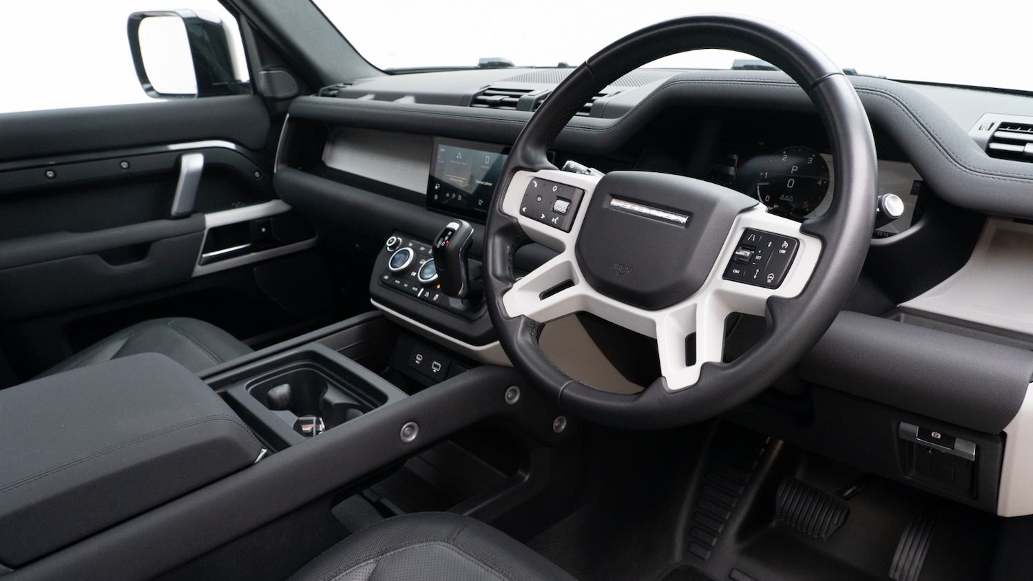 Used Land Rover Defender 2022 for sale - 76640180: Photo 14