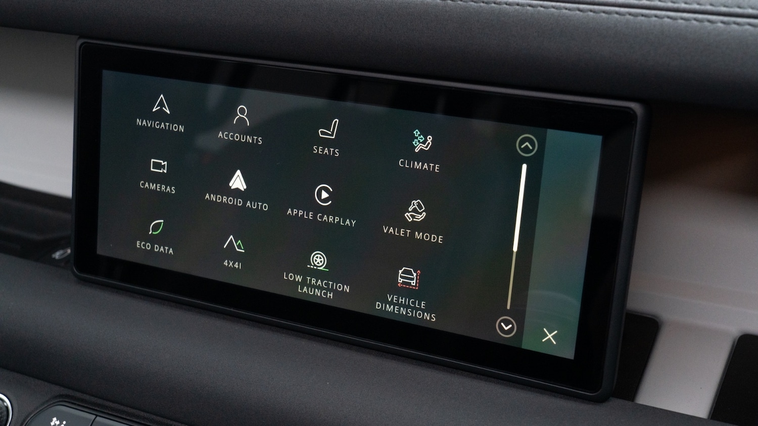 Used Land Rover Defender 2022 for sale - 76640180: Photo 21