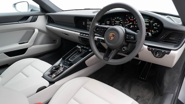 Used Porsche 911 2023 for sale - 76203696: Photo 2
