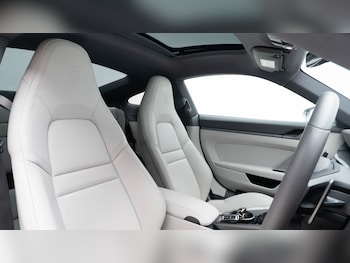 Used Porsche 911 2023 for sale - 76203696: Photo 3