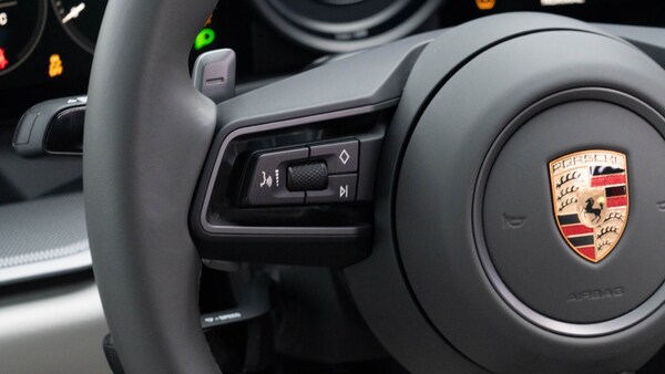 Used Porsche 911 2023 for sale - 76203696: Photo 8