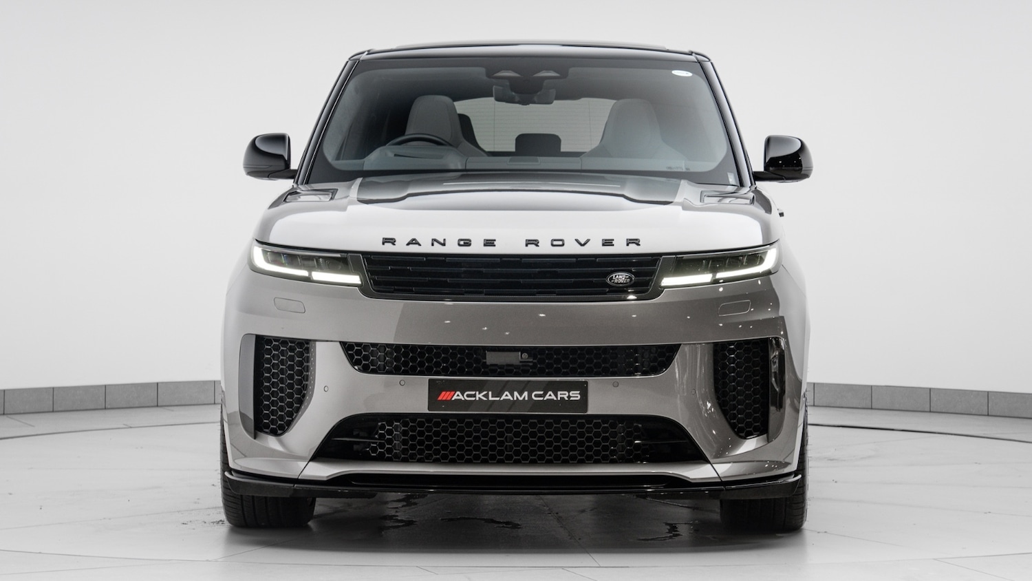 Used Land Rover Range Rover Sport 2024 for sale - 77890002: Photo 4