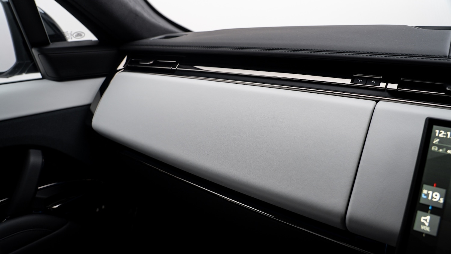 Used Land Rover Range Rover Sport 2024 for sale - 77890002: Photo 40