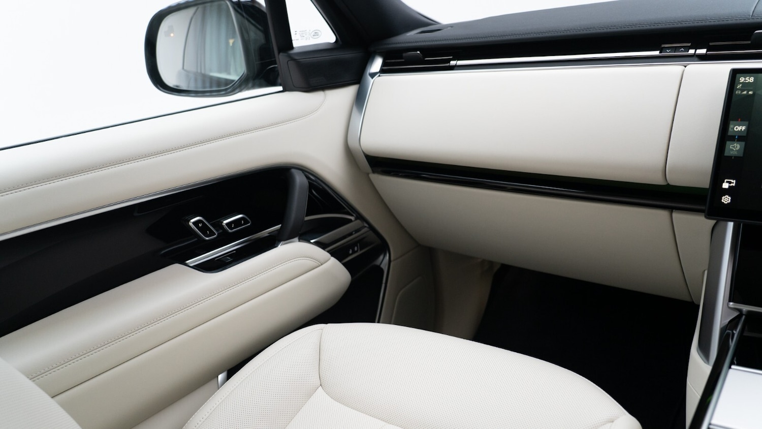 Used Land Rover Range Rover 2025 for sale - 76393655: Photo 16