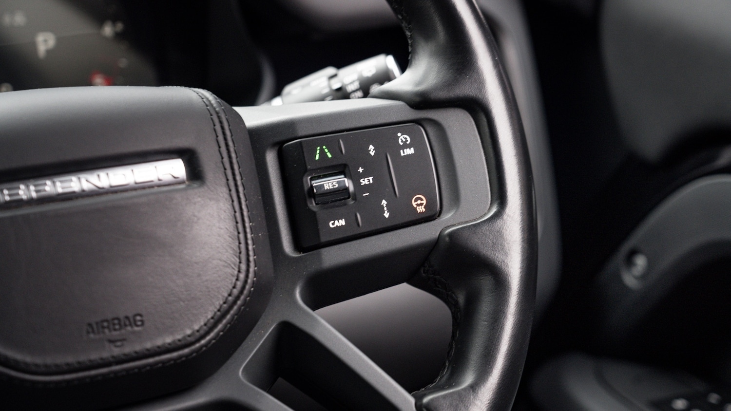 Used Land Rover Defender 2023 for sale - 77803796: Photo 34