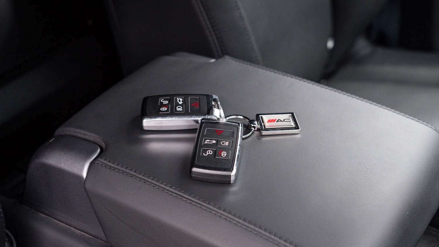 Used Land Rover Defender 2023 for sale - 77803796: Photo 47