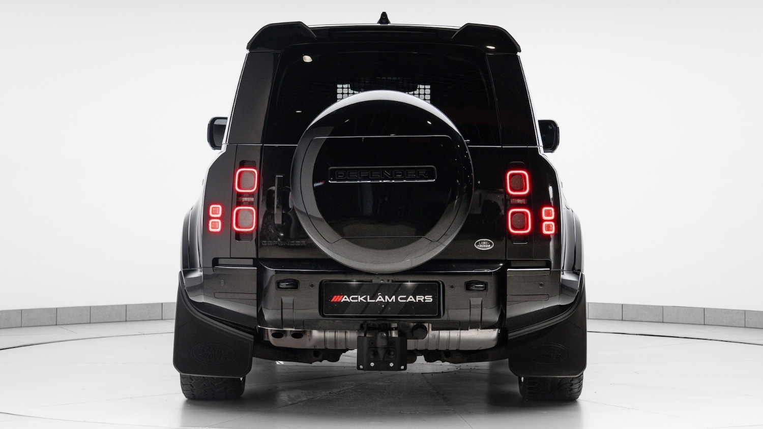 Used Land Rover Defender 2023 for sale - 77803796: Photo 8