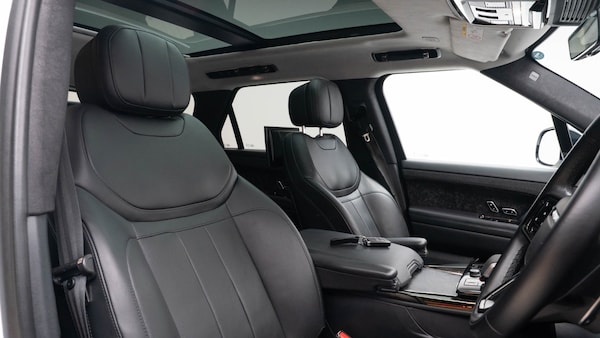 Used Land Rover Range Rover Sport 2023 for sale - 76328270: Photo 2