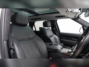 Used Land Rover Range Rover Sport 2023 for sale - 76328270: Photo 2