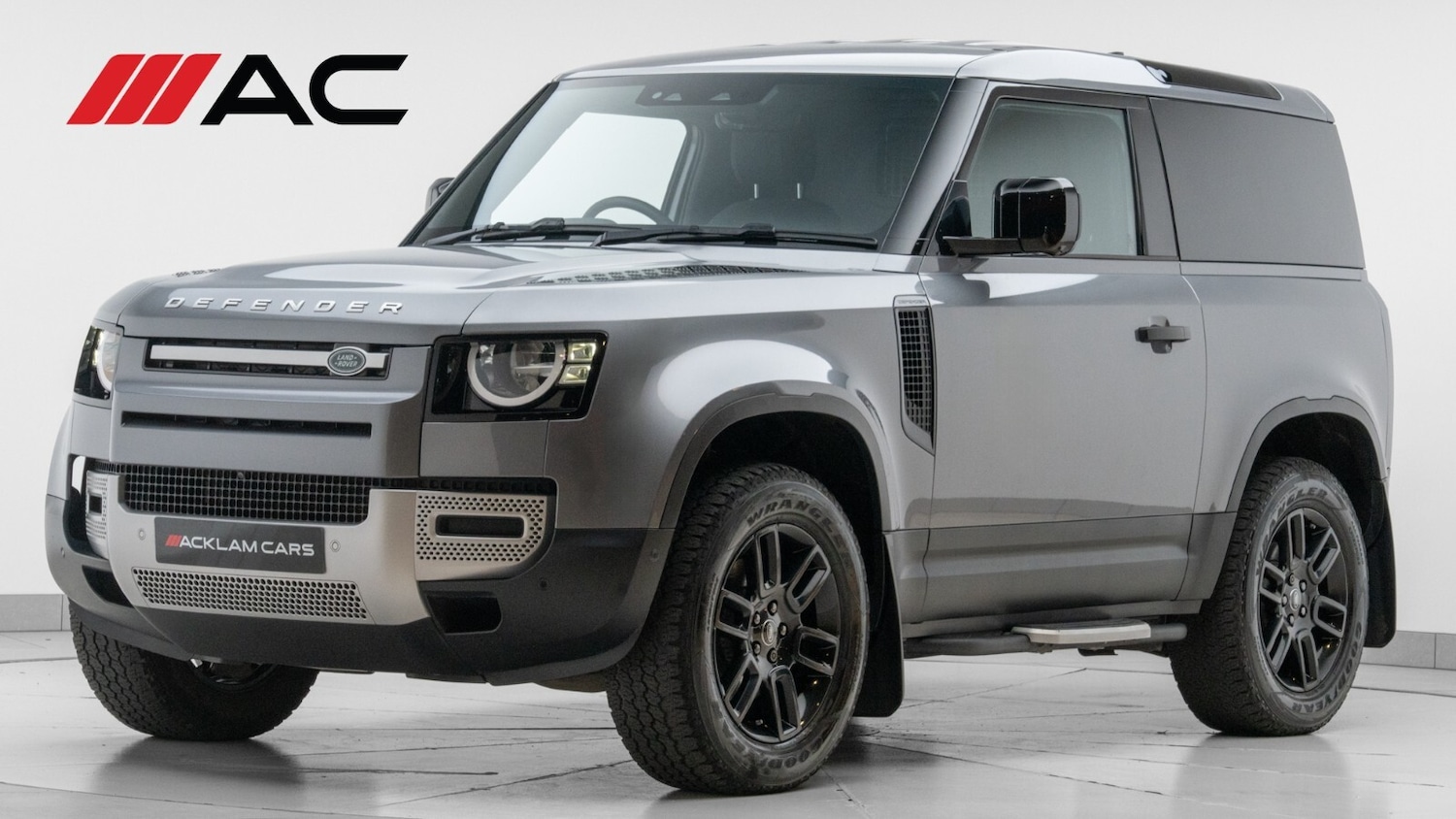 Used Land Rover Defender 2022 for sale - 76384324: Photo 1