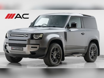Land Rover - Defender
