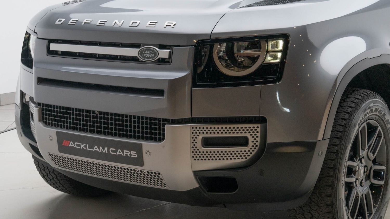 Used Land Rover Defender 2022 for sale - 76384324: Photo 9