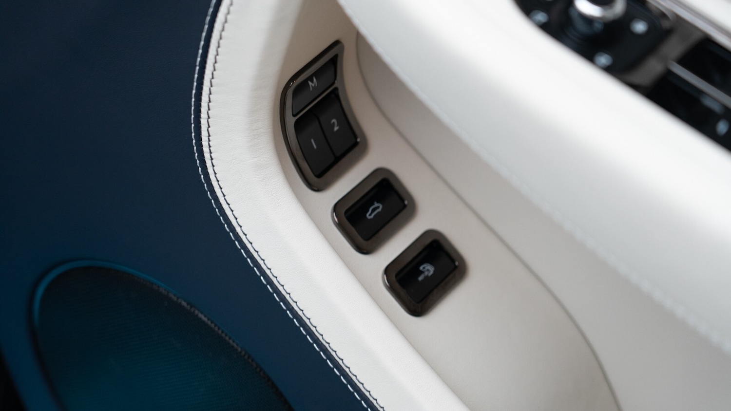 Used Bentley Continental 2025 for sale - 76410546: Photo 20