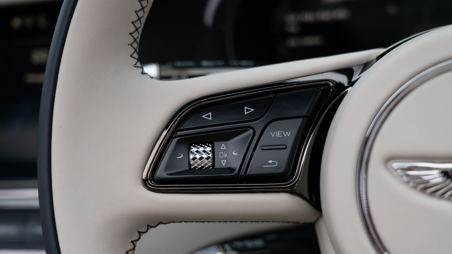 Used Bentley Continental 2025 for sale - 76410546: Photo 32