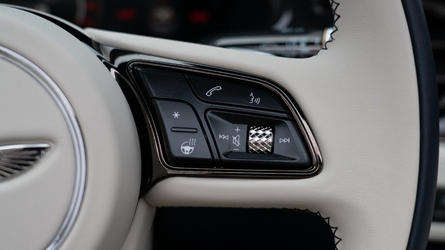 Used Bentley Continental 2025 for sale - 76410546: Photo 33