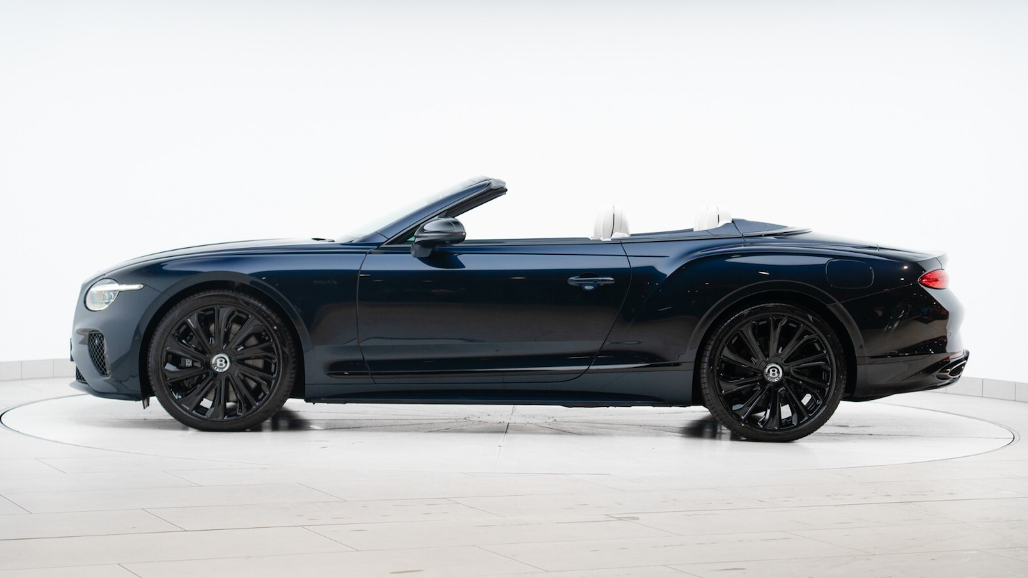 Used Bentley Continental 2025 for sale - 76410546: Photo 6