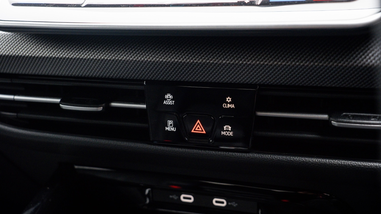 Used Volkswagen Golf 2025 for sale - 77225017: Photo 30